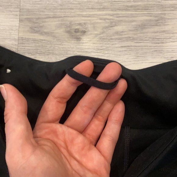 BUNDLE 4 for $30 Gap high waisted Capri pants size medium - Picture 8 of 9